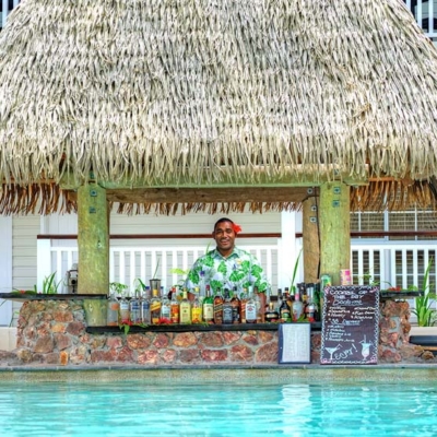 Malolo Island Resort Adult Pool bar